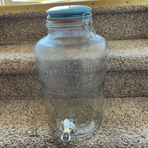 Old fashion Nantucket glassware two gallon glass pitcher